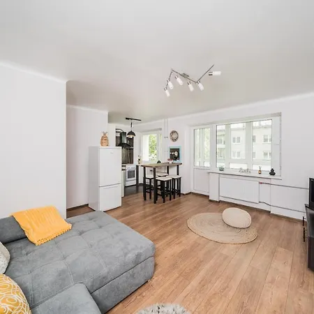 Bright Apartment Near The Mall Kaunas Exterior photo